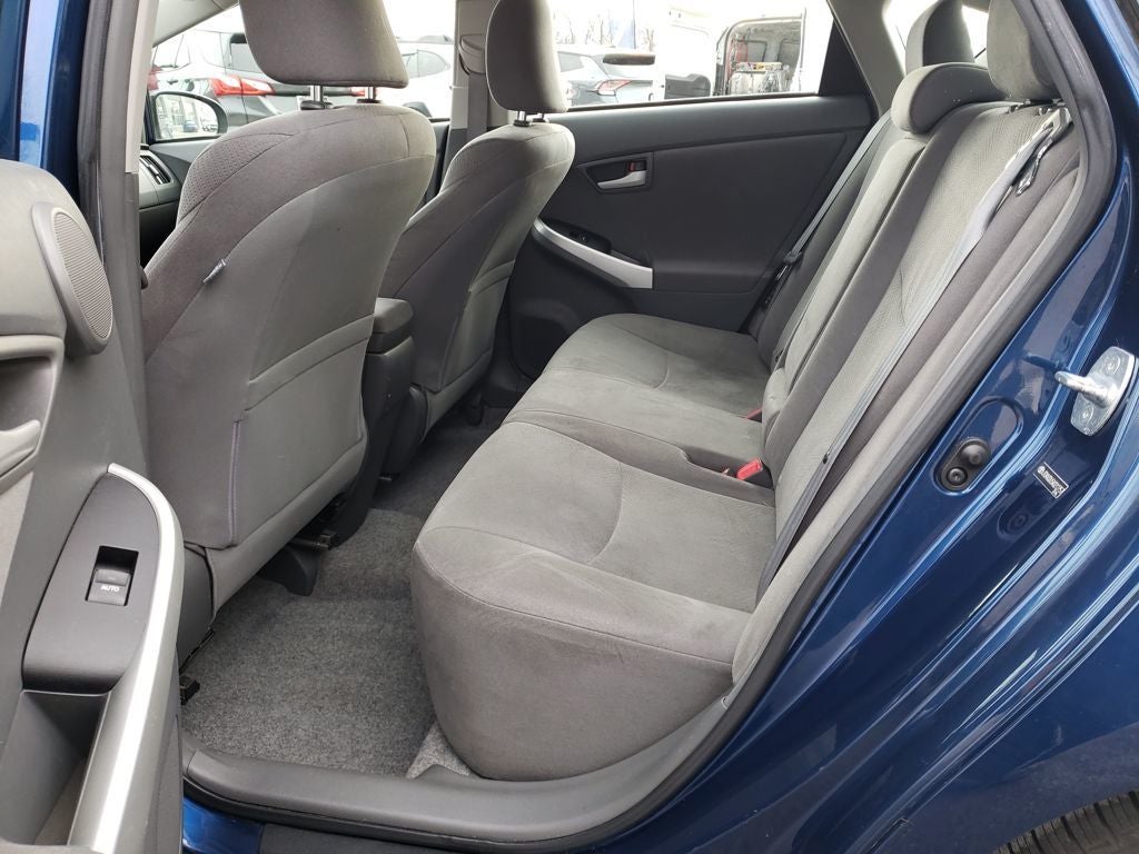 2010 Toyota Prius III