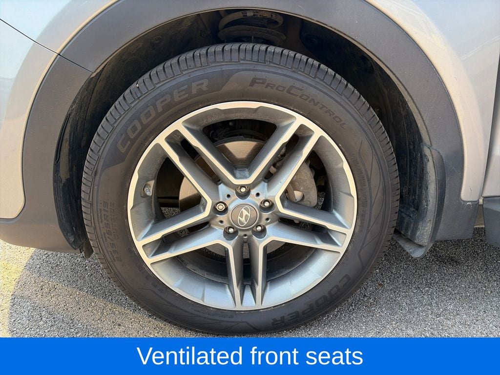 2017 Hyundai SANTA FE SE Ultimate