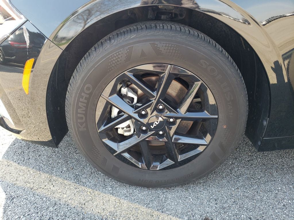 2025 Kia K5 LXS