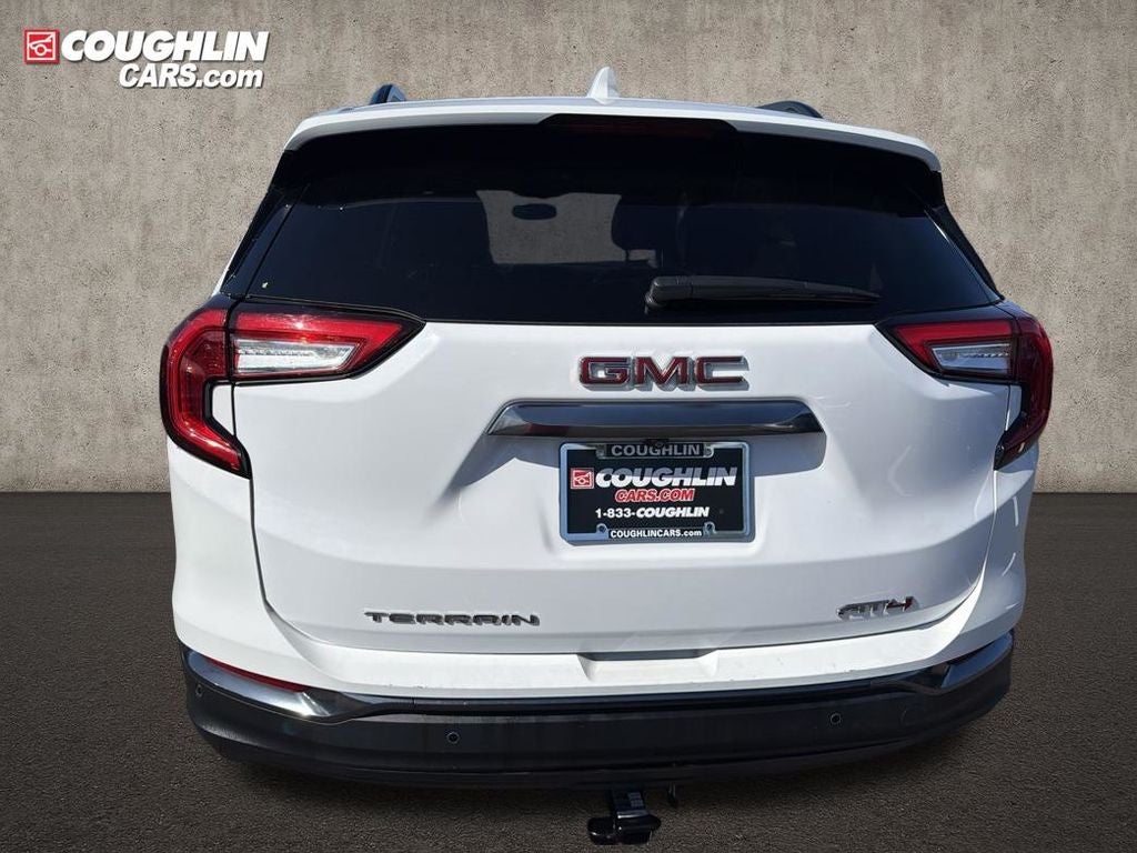 2024 GMC Terrain AT4