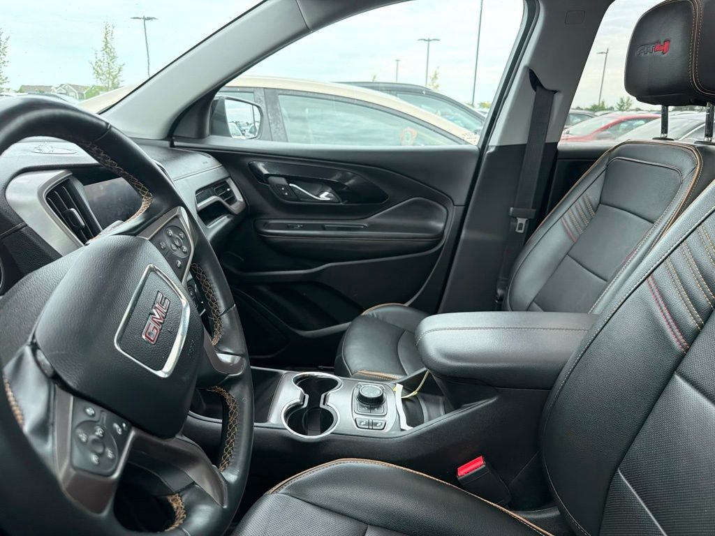 2024 GMC Terrain AT4
