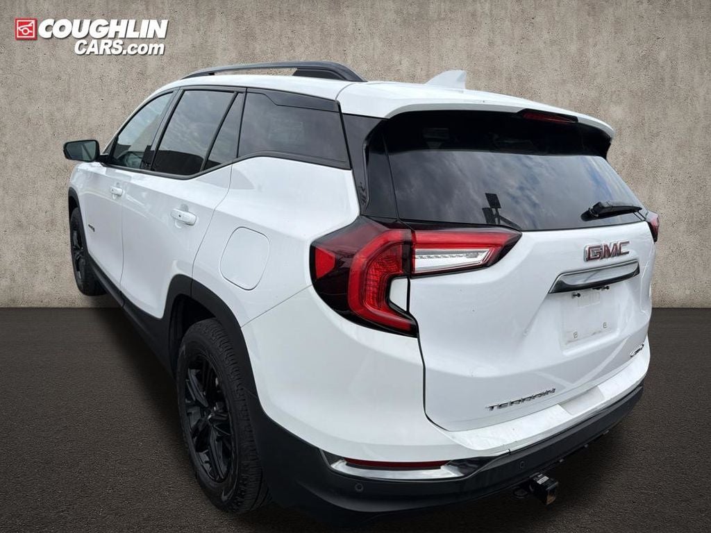 2024 GMC Terrain AT4