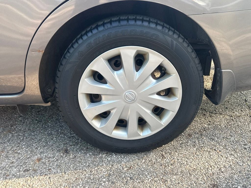 2016 Nissan Versa 1.6 S Plus