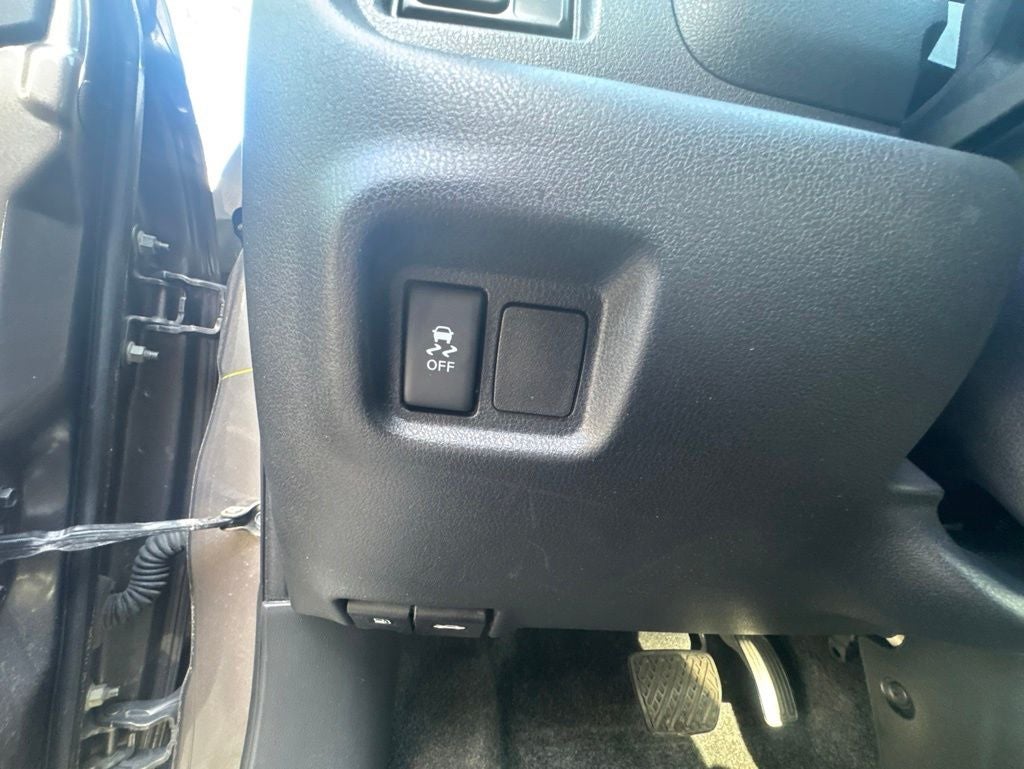 2016 Nissan Versa 1.6 S Plus