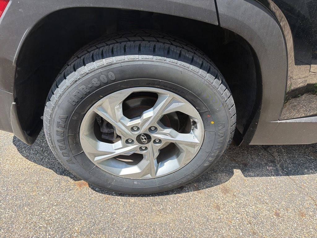 2022 Hyundai TUCSON SE