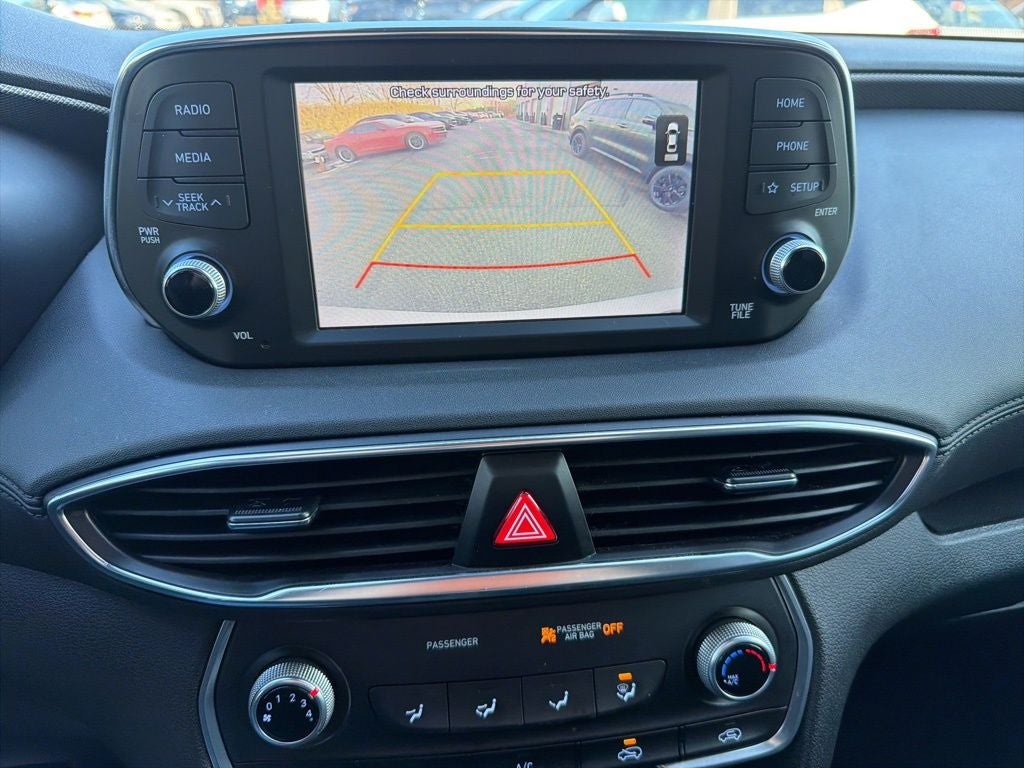 2019 Hyundai SANTA FE SE