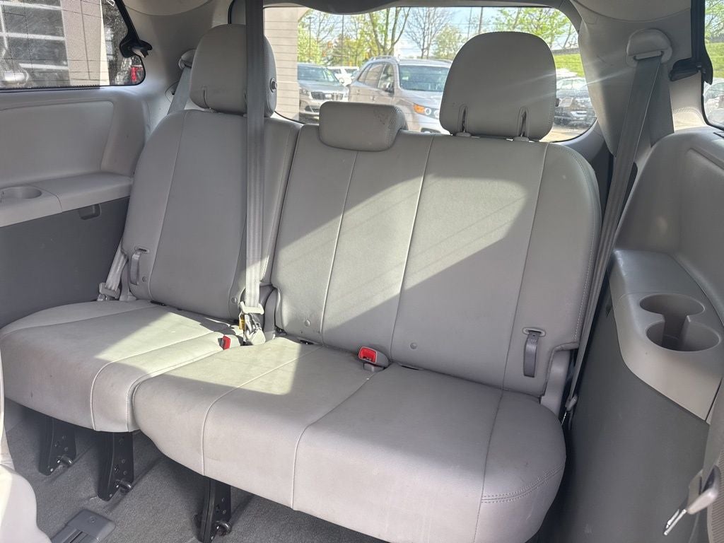 2017 Toyota Sienna XLE 7 Passenger