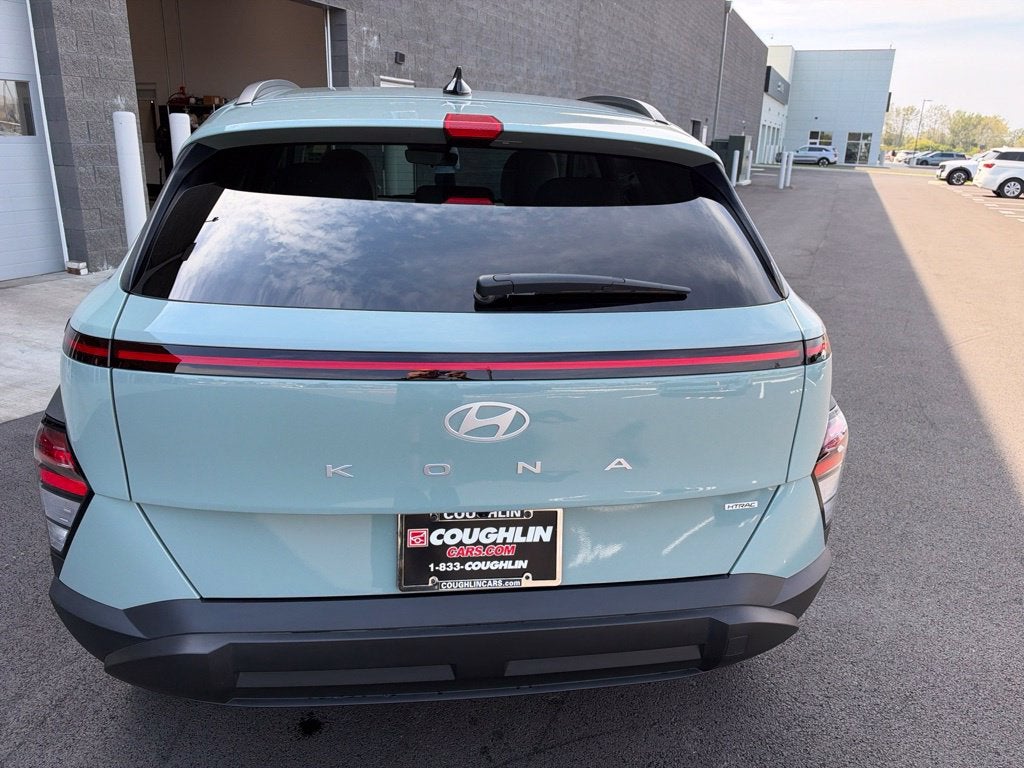 2025 Hyundai KONA SEL