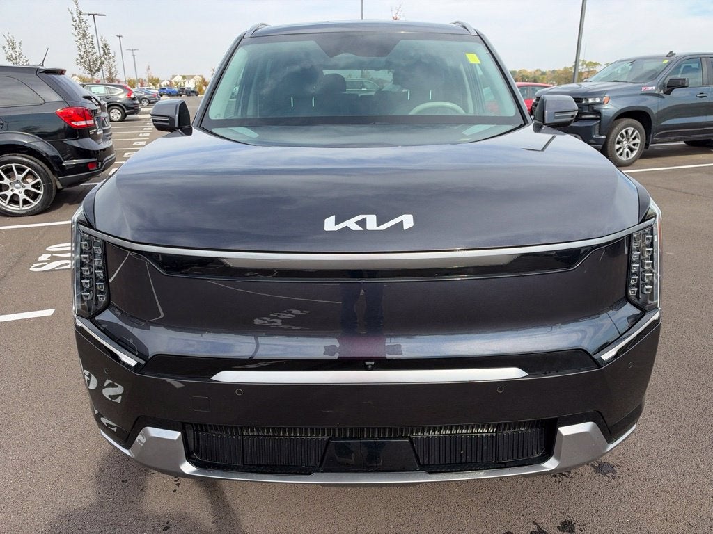 2024 Kia EV9 Land