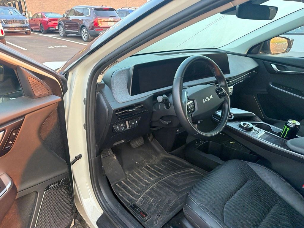 2022 Kia EV6 Wind