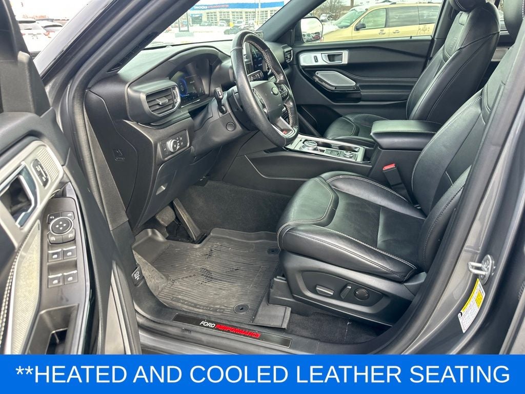 2022 Ford Explorer ST