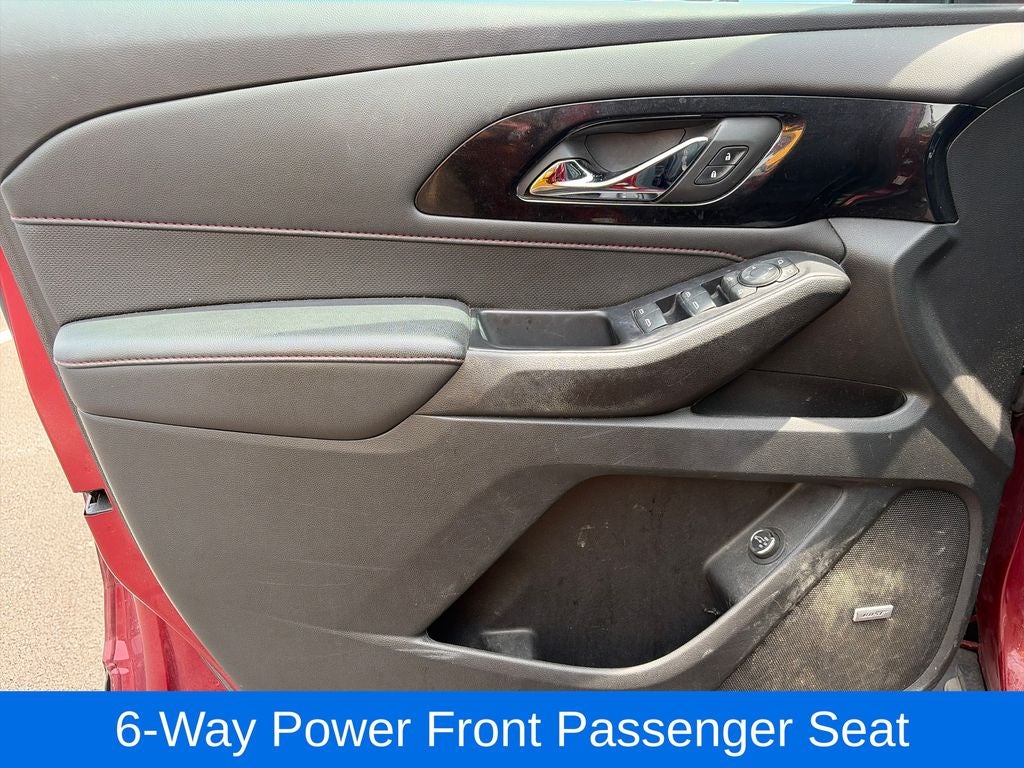 2022 Chevrolet Traverse RS