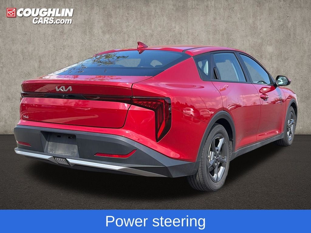 2025 Kia K4 LXS