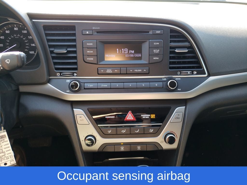 2018 Hyundai ELANTRA SE