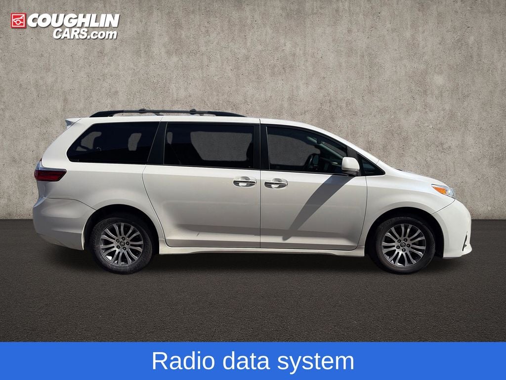 2018 Toyota Sienna XLE Premium