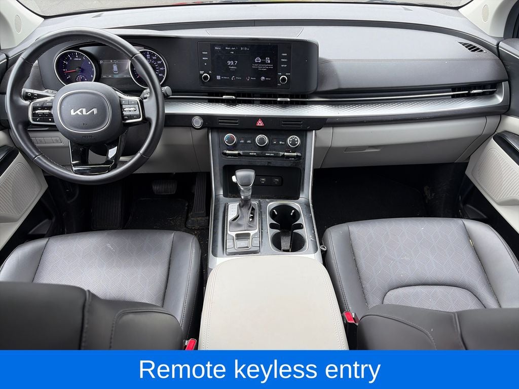 2024 Kia Carnival LX