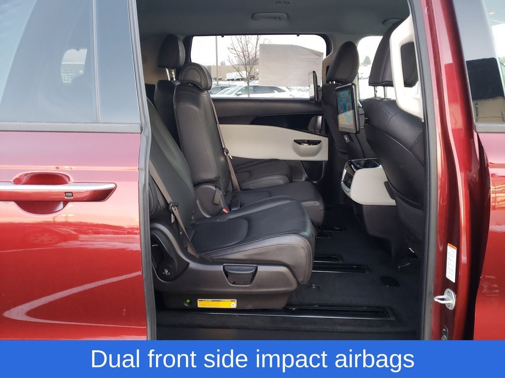 2022 Kia Carnival SX