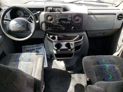 2011 Ford E-350SD Base Cutaway