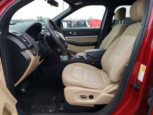 2017 Ford Explorer Base