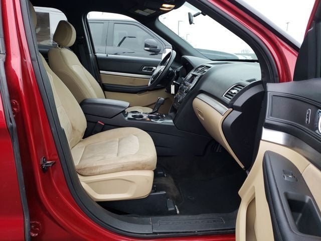 2017 Ford Explorer Base