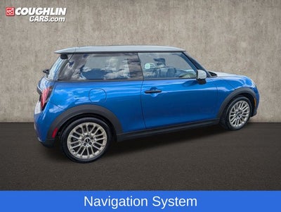 2025 MINI Cooper Iconic