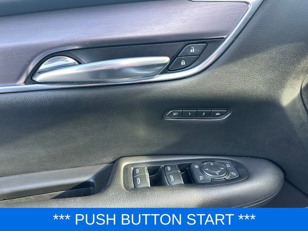 2017 Cadillac XT5 Luxury AWD