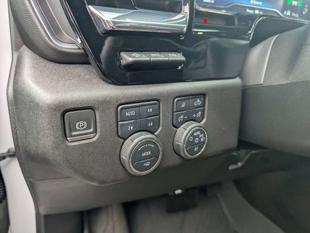 2024 Chevrolet Silverado 3500 HD High Country DRW