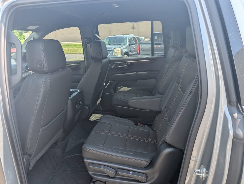 2025 Chevrolet Suburban High Country