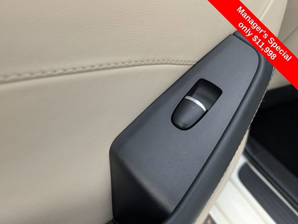 2017 Nissan Maxima SV