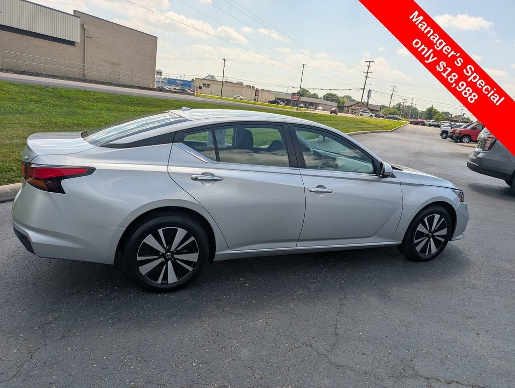 2021 Nissan Altima 2.5 SV