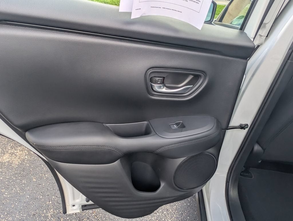 2025 Honda HR-V LX