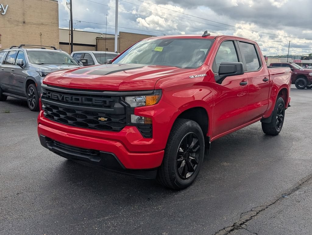 2023 Chevrolet Silverado 1500 Custom