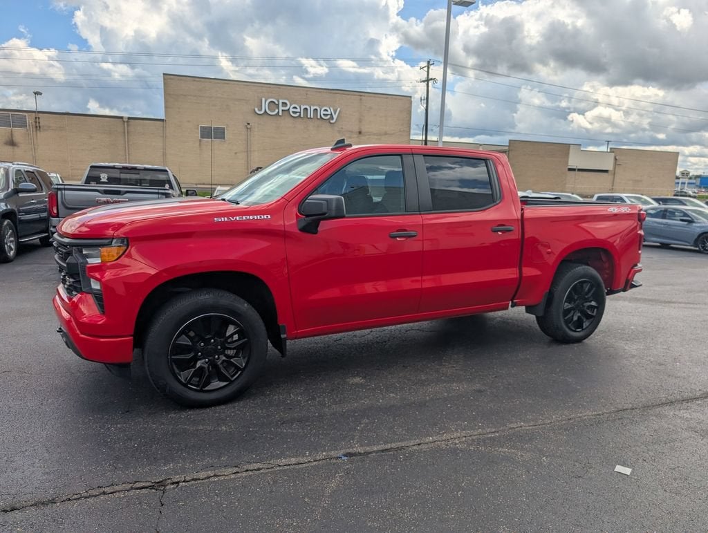 2023 Chevrolet Silverado 1500 Custom