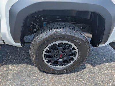 2025 Toyota Tacoma 4WD SR