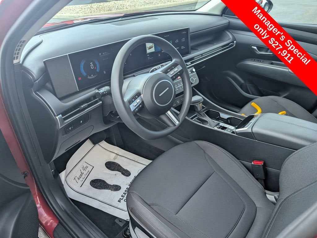 2026 Hyundai TUCSON SE