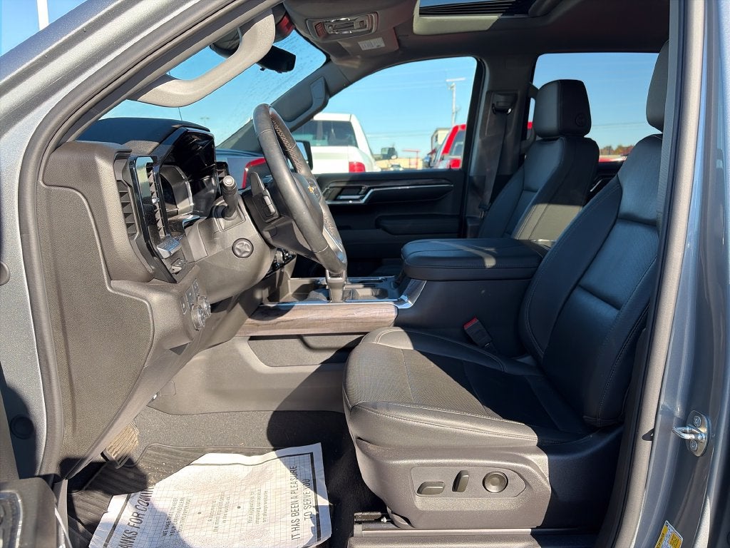 2024 Chevrolet Silverado 1500 LTZ