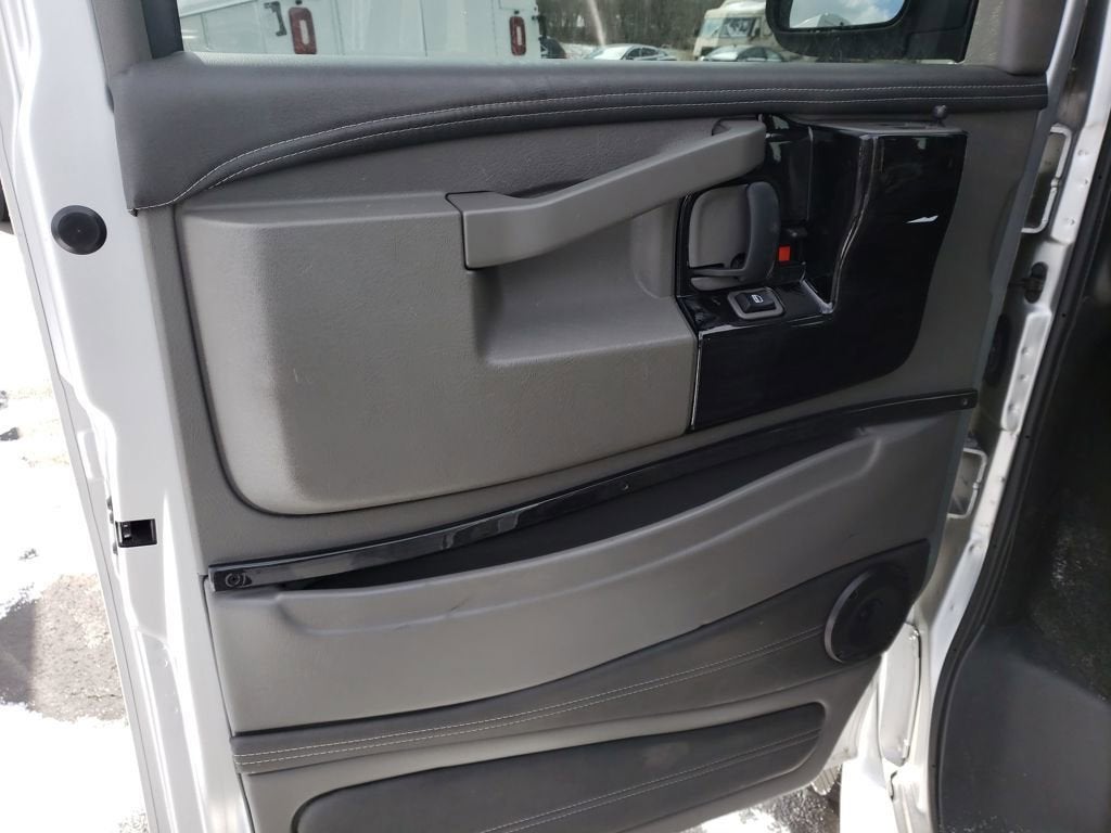 2023 Chevrolet Express Cargo 2500 WT