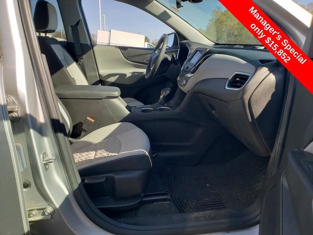 2022 Chevrolet Equinox LS