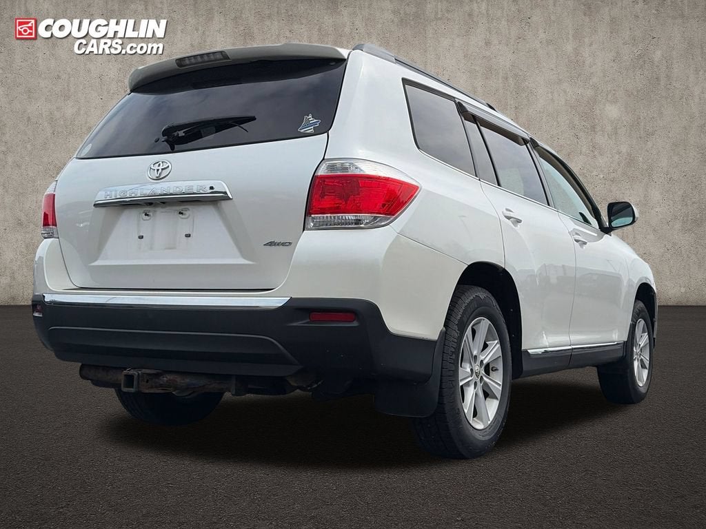 2013 Toyota Highlander Base