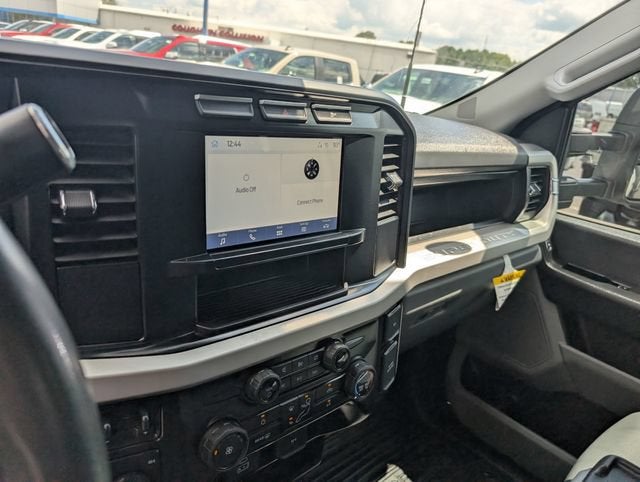 2023 Ford Super Duty F-350 DRW XL