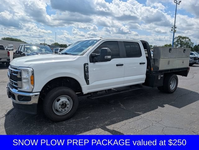2023 Ford Super Duty F-350 DRW XL