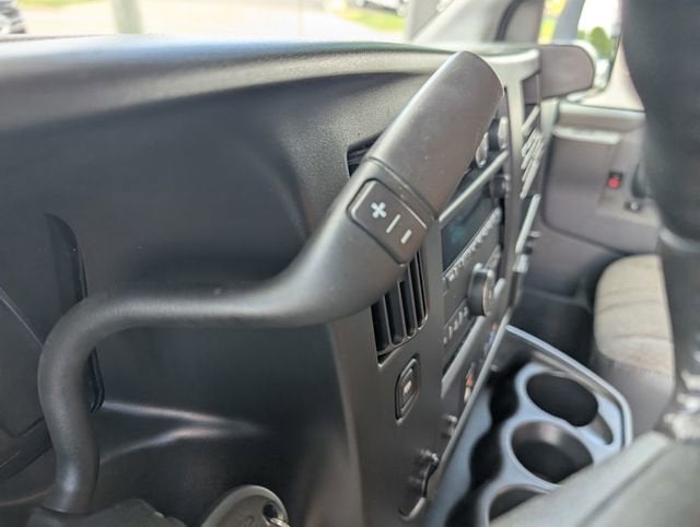 2023 Chevrolet Express Cutaway 3500 1WT