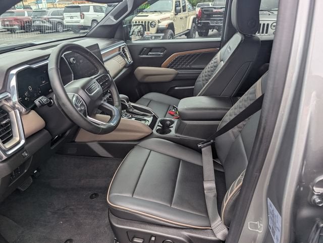 2023 GMC Canyon Denali