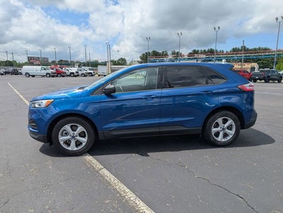 2022 Ford Edge SE