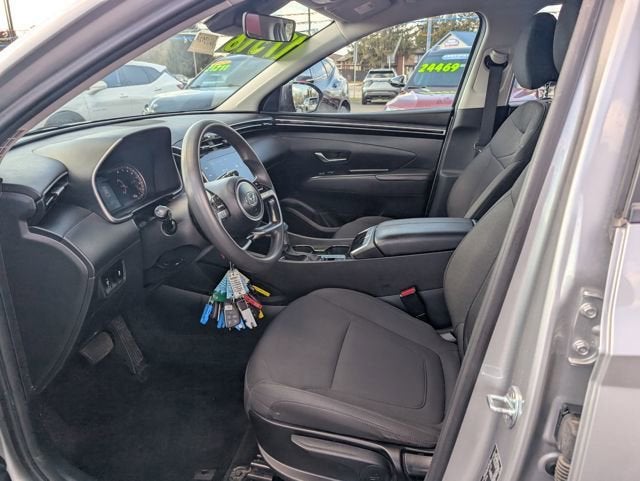 2022 Hyundai TUCSON SE