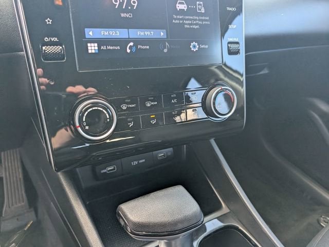 2022 Hyundai TUCSON SE