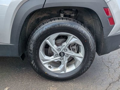 2022 Hyundai TUCSON SE