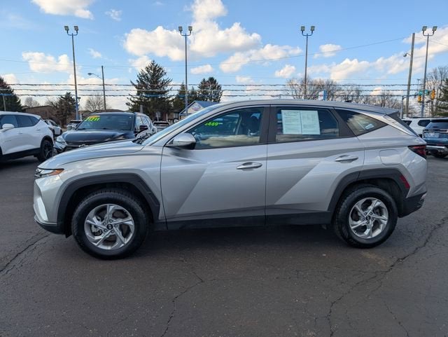 2022 Hyundai TUCSON SE