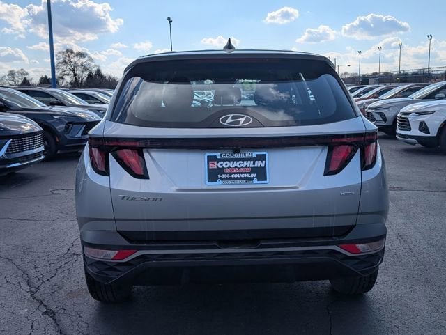 2022 Hyundai TUCSON SE